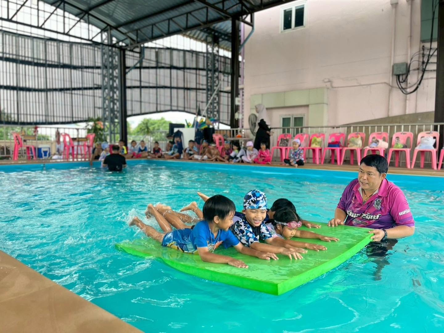 หนูน้อยว่ายน้ำ - รูปที่ 6